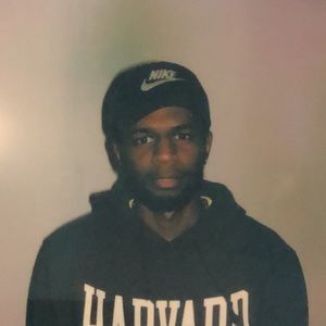 Meet your Posher, Laron